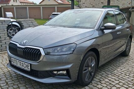 Skoda Fabia 55.301 km 15.200 &euro; Dresden 01237