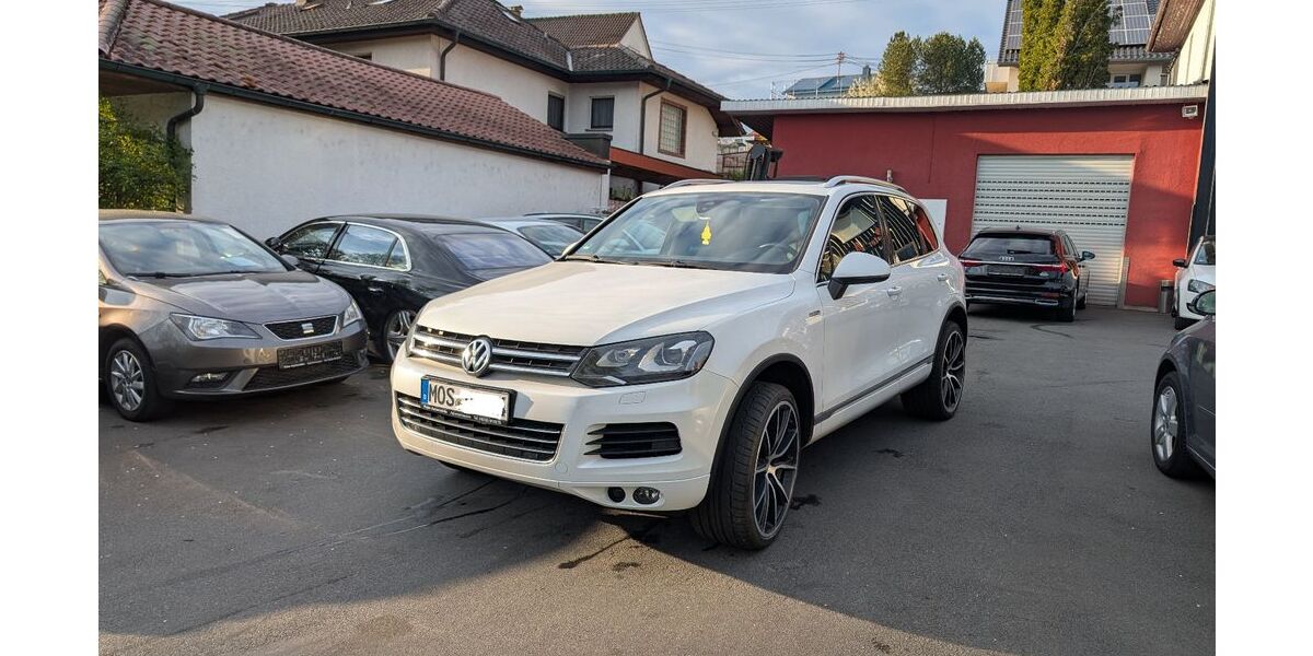 VW Touareg 285.100 km 14.750 &euro; Aglasterhausen 74858