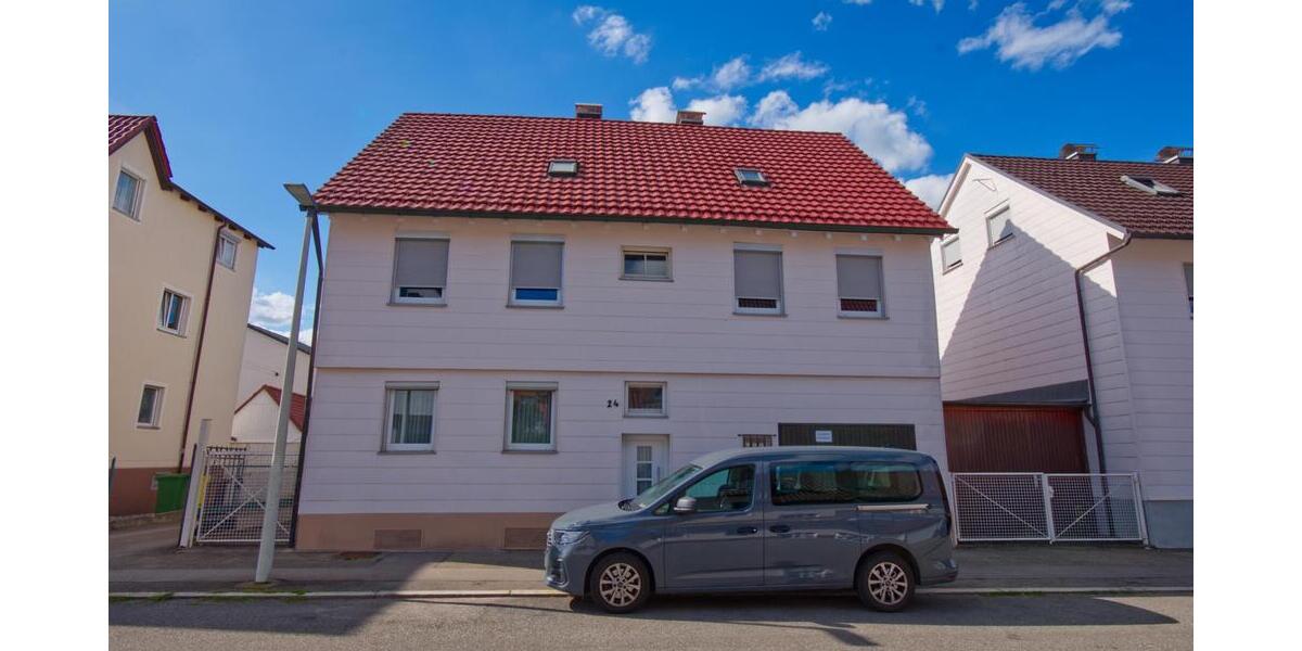 Charmantes Ein-Zweifamilienhaus mit Potenzial und tollem Grundstück in Villingen-Schwenningen - Zweifamilienhaus Villingen-Schwenningen Schwenningen | Angebot:27338964