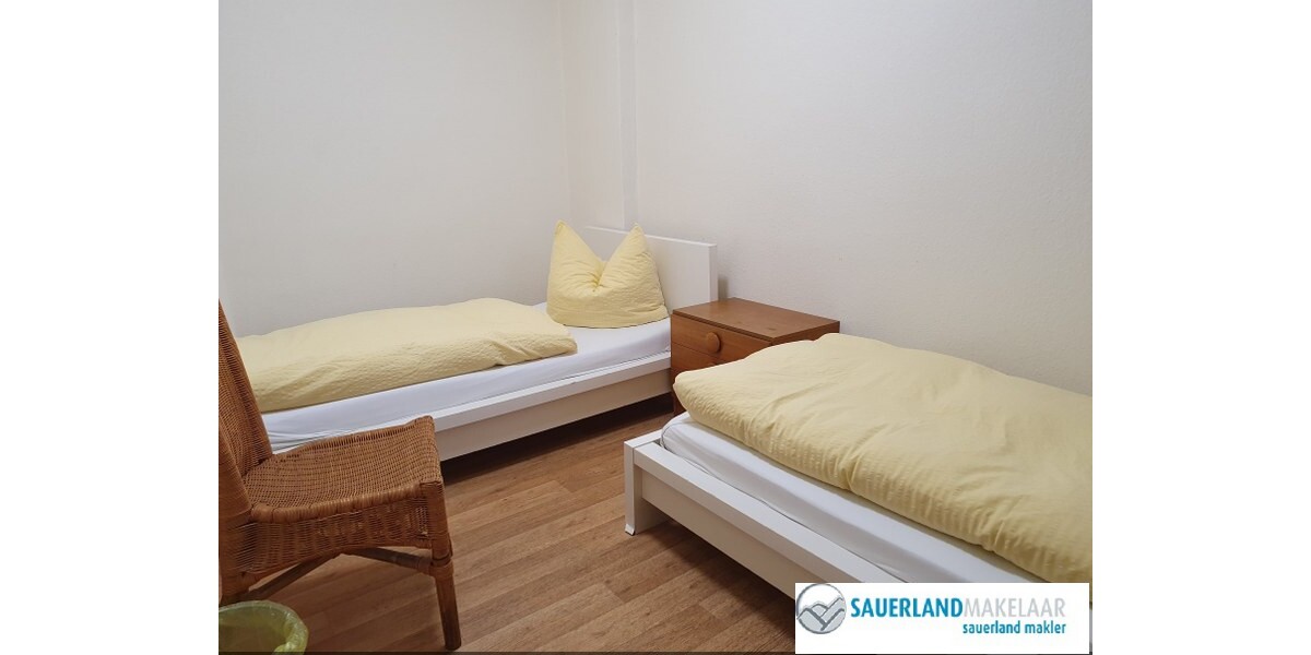 Mehrfamilienhaus aufgeteilt in 3 Wohnungen in Schwalefeld - Mehrfamilienhaus, Wohnhaus Willingen-Schwalefeld Schwalefeld | Angebot:7587765