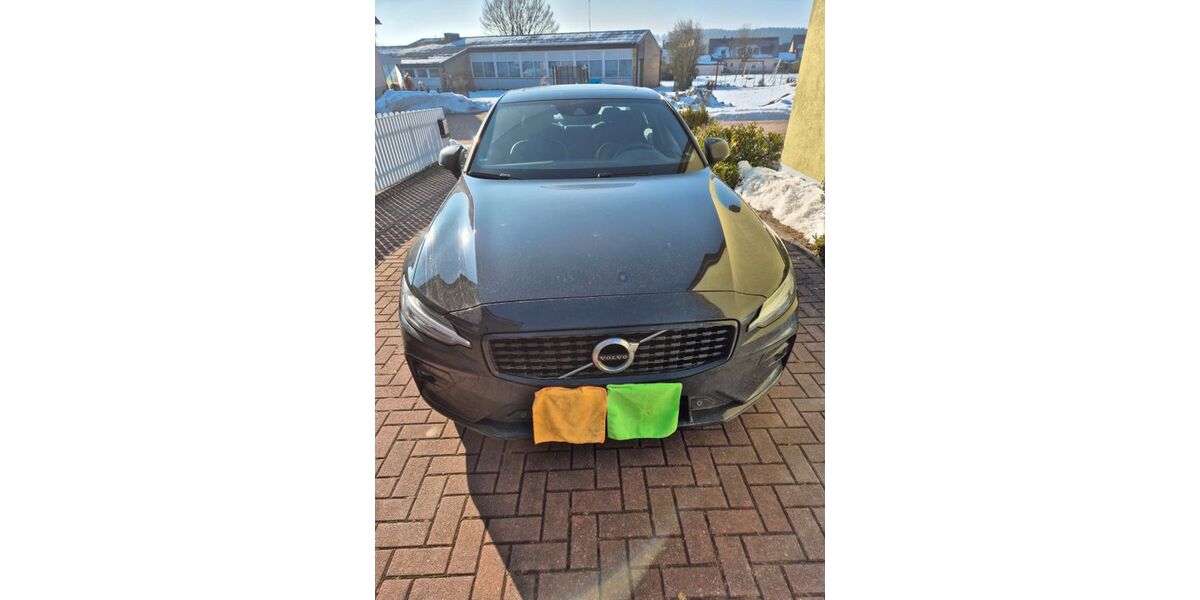 Volvo S60 60.000 km 29.200 &euro; Freudenberg 92272