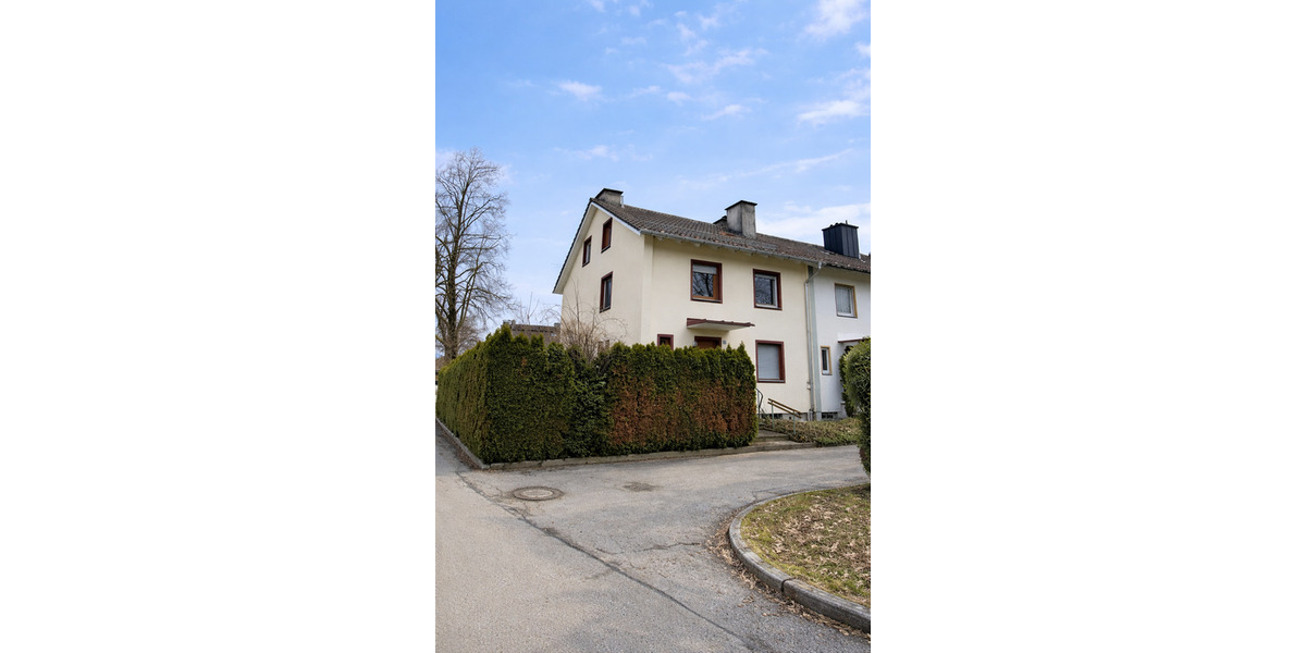 Mehrfamilienhaus, Wohnhaus Freilassing - 7 Zimmer, 113 m&sup2;, 550.000&euro; | Angebot:25524446