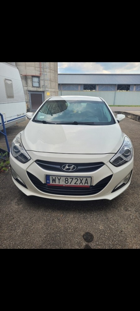 Hyundai i40 162.000 km 5.200 € Stuttgart 70173