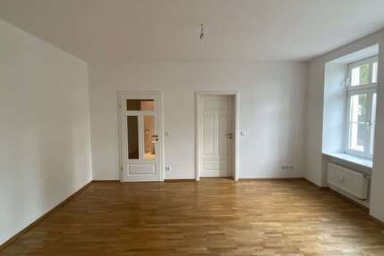 Wohnung Simbach am Inn - 2 Zimmer, 57 m&sup2;, 199.000&euro; | Angebot:27004617