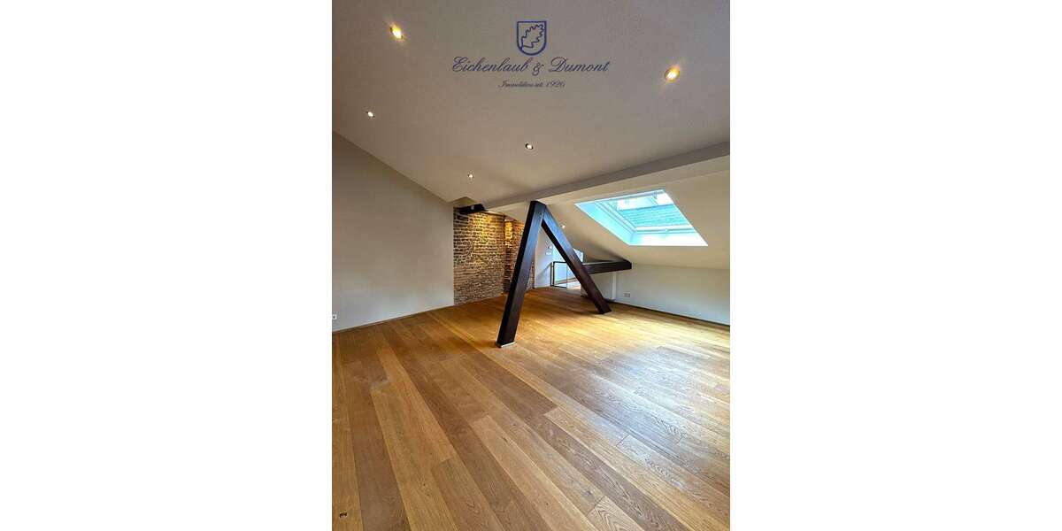 Etagenwohnung Saarbrücken / Sankt Johann Sankt Johann - 5 Zimmer, 142 m&sup2;, 1.200&euro; | Angebot:27154345