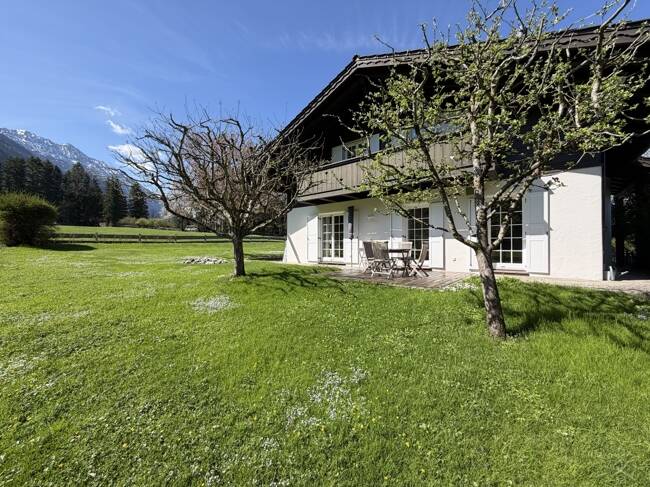 Einfamilienhaus Murnau am Staffelsee Murnau - 5 Zimmer, 245 m&sup2;, 1.750.000&euro; | Angebot:26229753