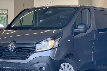 Renault Trafic 183.000 km 12.800 € Alfter bei Bonn 53347