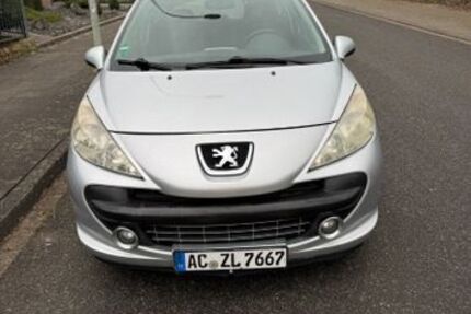 Peugeot 207 210.000 km 1.900 &euro; Herzogenrath 52134