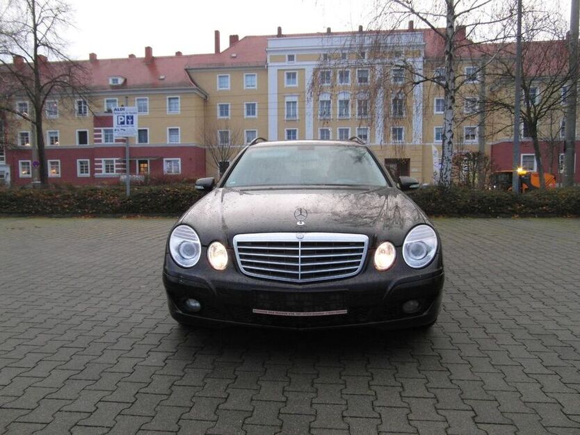 E 220