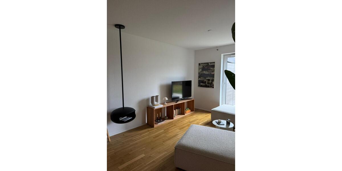 Schöne, fast neue ( BJ 2016) Wohnung zu vermieten 2 zimmer