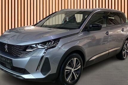 Peugeot 5008 6.131 km 27.980 € Dresden 01328
