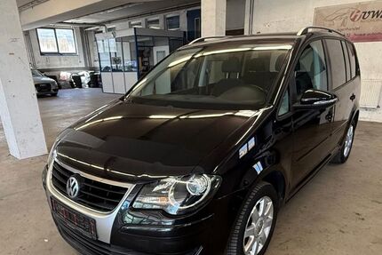 VW Touran 130.000 km 6.499 &euro; Wurmberg 75449