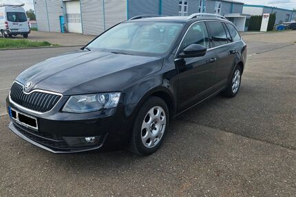 Skoda Octavia 109.000 km 12.500 &euro; Fluorn-Winzeln 78737
