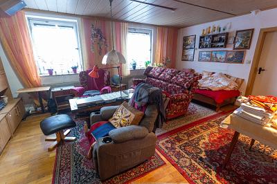 POTENZIAL IN IDYLLISCHER FAMILIÄRER UMGEBUNG - Einfamilienhaus Föritz | Angebot:27102097