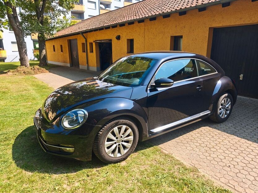 VW Beetle 160.798 km 6.200 € Regensburg 93049