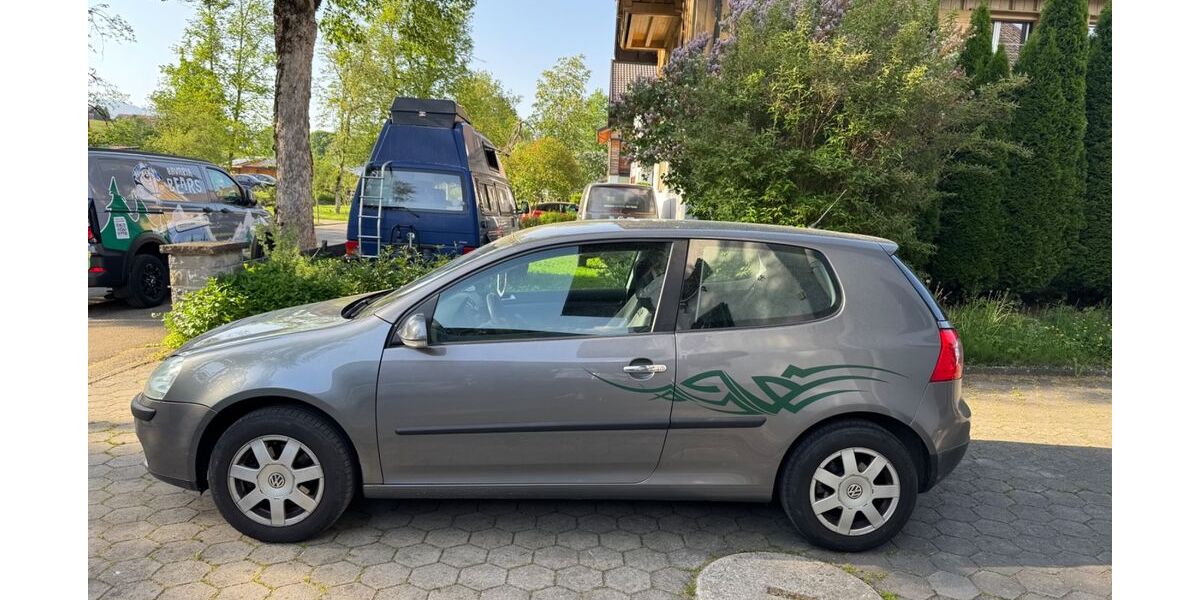 VW Golf 207.000 km 1.999 &euro; Fischen i. Allgäu 87538