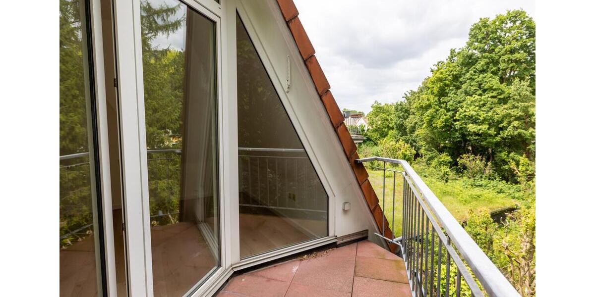 Dachgeschoßwohnung Delmenhorst - 2 Zimmer, 64 m&sup2;, 540&euro; | Angebot:26680286