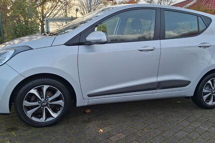 Hyundai i10 45.000 km 7.990 € Dortmund 44287
