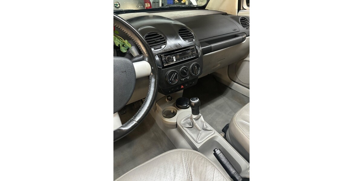 VW New Beetle 86.000 km 6.400 &euro; Hagen 58095