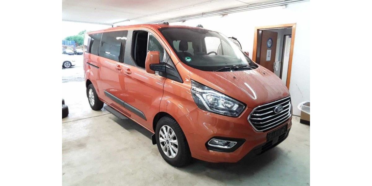 Ford Tourneo Custom 67.950 km 32.000 &euro; Hennef 53773