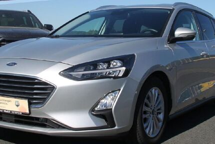 Ford Focus 74.300 km 18.990 € Mittenaar 35756