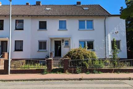 Haus zum Kaufen in Ronnenberg 450.000 € 178 m² 8 zimmer