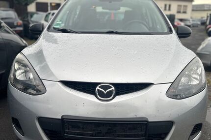Mazda 2 190.000 km 1.990 &euro; Mühlheim am Main 63165
