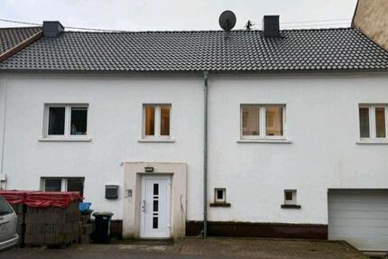 Haus Beckingen - 5 Zimmer, 170 m&sup2;, 230.000&euro; | Angebot:25414747