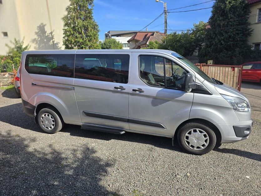 Ford Transit Custom 90.271 km 18.999 € München 80331
