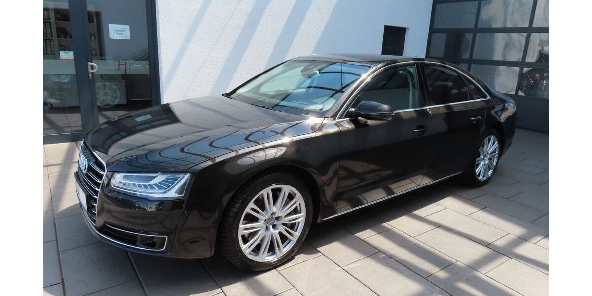 Audi A8 303.450 km 16.900 &euro; Kassel 34123