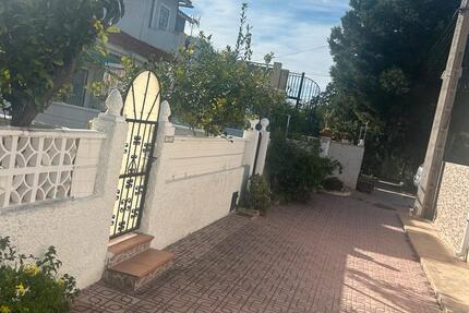 Bungalow mit großer Terasse bezugsfertig Torrevieja 3 zimmer