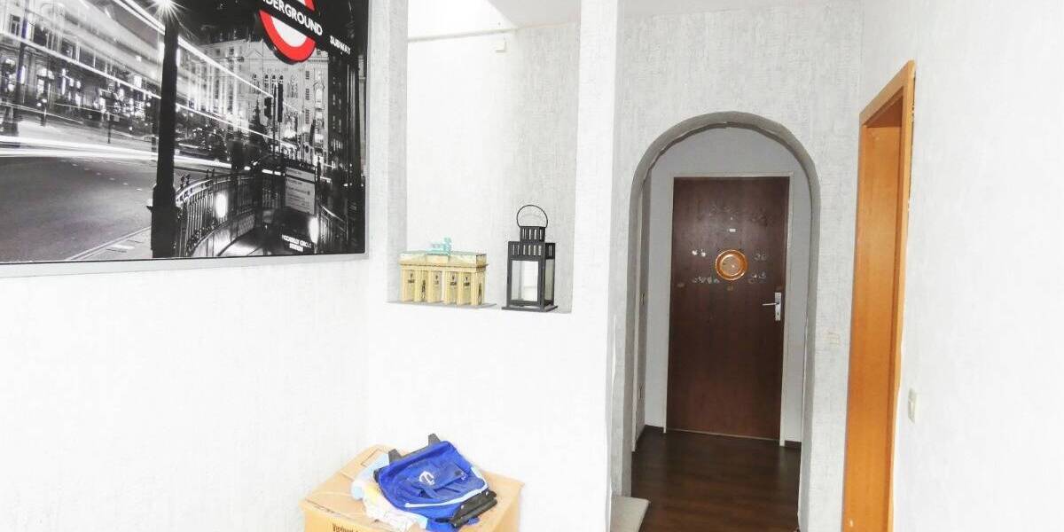 260qm Wohnfläche mit Garten, 3 Loggien, Kamin & Einbauküche - auch als Zweifamilienhaus nutzbar 7 zimmer