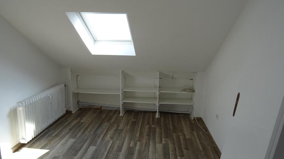 Dachgeschoßwohnung Nordstemmen - 3 Zimmer, 60 m&sup2;, 490&euro; | Angebot:25415067