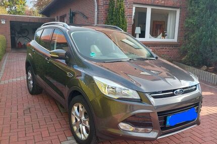 Ford Kuga 151.000 km 8.650 &euro; Wittmund 26409