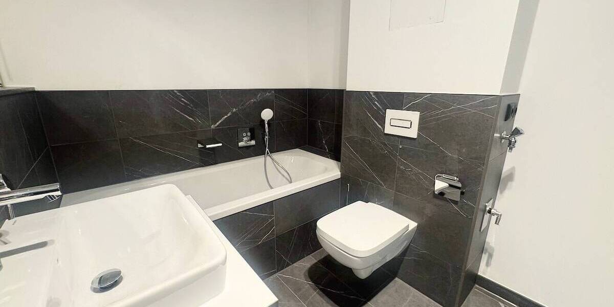 Etagenwohnung Leipzig Altlindenau - 3 Zimmer, 63 m&sup2;, 845&euro; | Angebot:26806013
