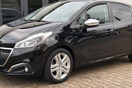 Peugeot 208 97.000 km 7.499 € Reilingen 68799
