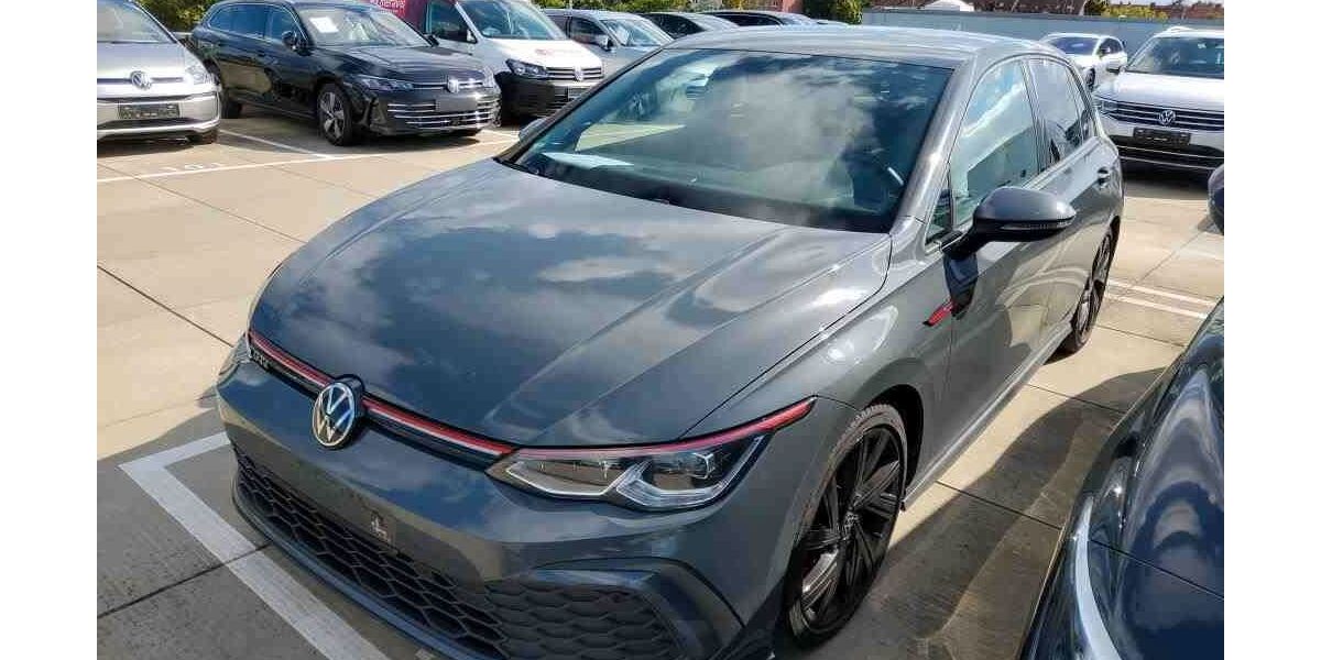 VW Golf 85.885 km 28.990 &euro; Malchin 17139