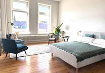 Wohnung möbliert