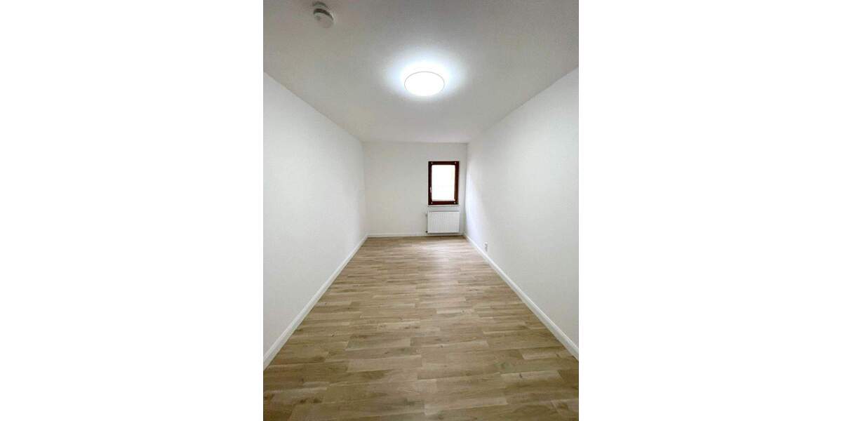 KL-City - Ruhige und modernisierte 4-Zimmerwohnung mit Einbauküche in zentraler Lage 4 zimmer