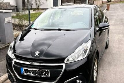 Peugeot 208 72.500 km 8.600 &euro; Gemünden 97737