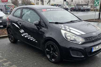 Kia Rio 119.500 km 3.800 &euro; Kronberg (Kronberg im Taunus) 61476