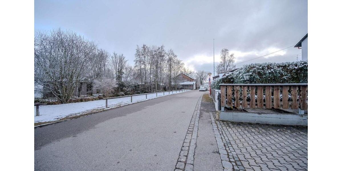 Reihenhaus Oberhaching Deisenhofen - 4 Zimmer, 195 m&sup2;, 2.990&euro; | Angebot:25268910