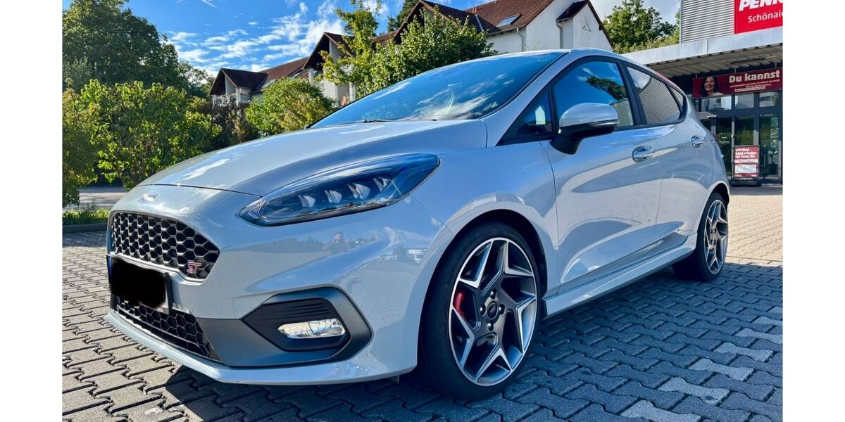 Ford Fiesta 97.300 km 14.950 &euro; Schönaich 71101