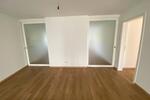 Exklusive, vollständig renovierte 3-Zimmer-Wohnung mit Balkon