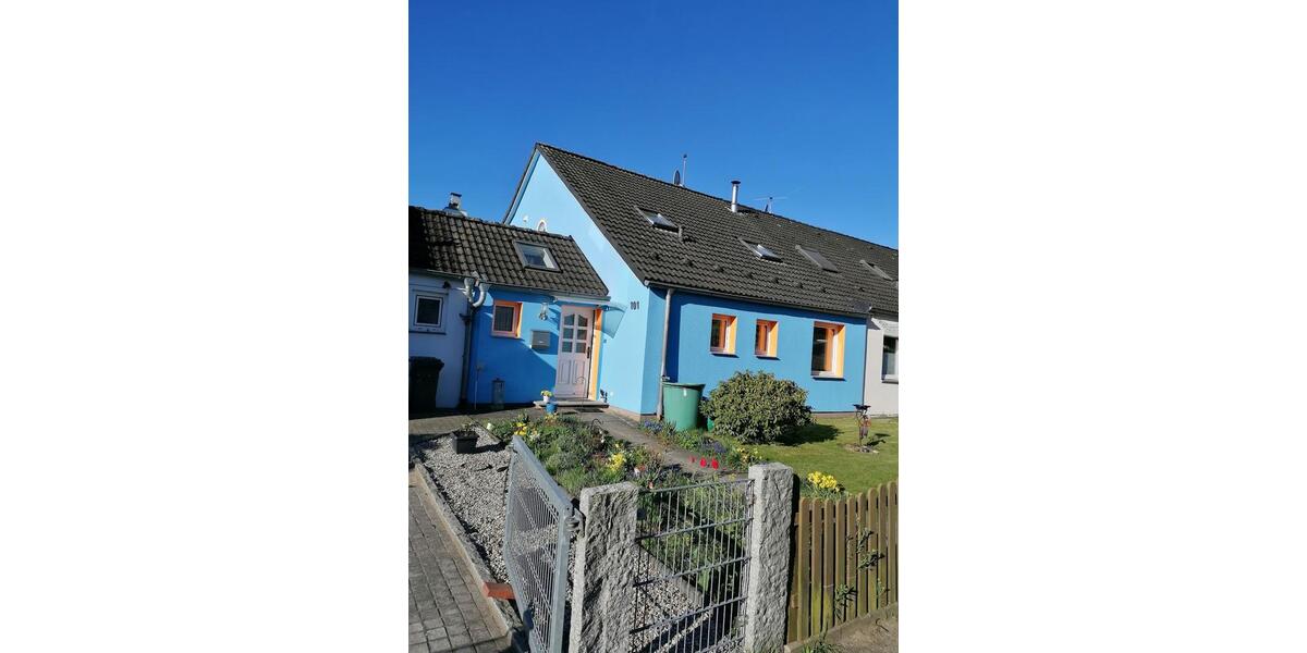 Doppelhaushälfte Lübeck Kücknitz - 3.5 Zimmer, 80 m&sup2;, 240.000&euro; | Angebot:27079058