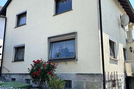 Haus zum Kaufen in Rödental 249.950 € 224 m² 6 zimmer