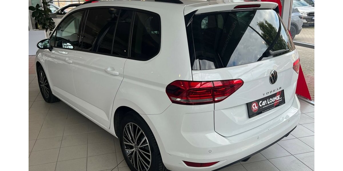 VW Touran Comfortline BMT Start-Stopp 7 Sitzer *Pano* 75.850 km 27.499 € Mainz-Kostheim 55246