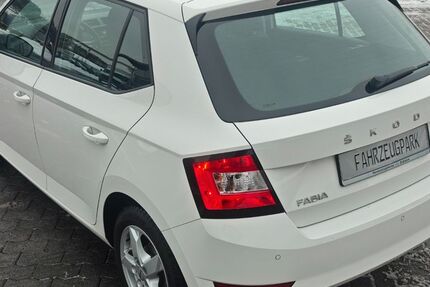 Skoda Fabia 119.695 km 10.999 &euro; Siegen 57080