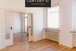 Zentral gelegene charmante Drei-Zimmer-Wohnung mit Balkon