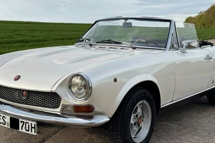 Fiat 124 Spider 141.880 km 10.500 &euro; Ostfildern 73760